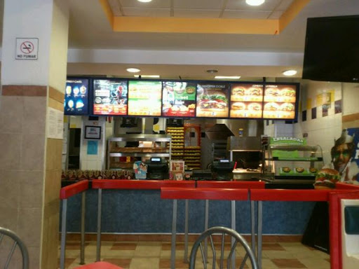 Burger King, Av Manuel Ávila Camacho 310, Cuauhtemoc, 70660 Salina Cruz, Oax., México, Restaurante de comida para llevar | OAX