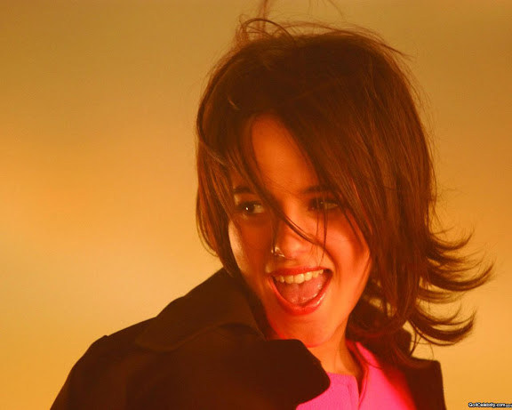  Alizee