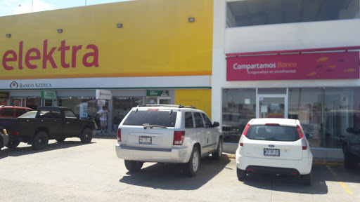 Elektra Center, Calle Nicolás Bravo LOT 9, Centro, 83550 Puerto Peñasco, Son., México, Tienda de motocicletas | SON