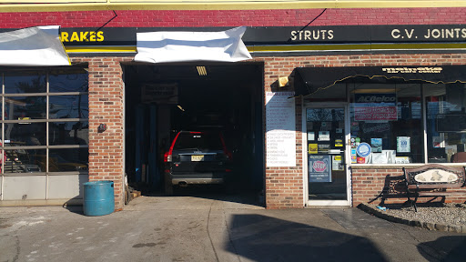 Auto Repair Shop «Meineke Car Care Center», reviews and photos, 1796 Springfield Ave, Maplewood, NJ 07040, USA