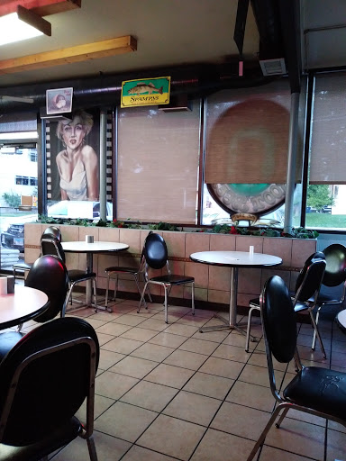 Hamburger Restaurant «Mini Corral Hamburgers», reviews and photos, 1500 Main St, Alton, IL 62002, USA