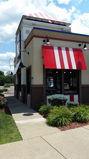 Fast Food Restaurant «KFC», reviews and photos, 1030 N Tuscarawas Ave, Dover, OH 44622, USA