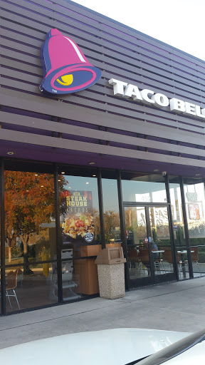 Mexican Restaurant «Taco Bell», reviews and photos, 452 Avenue 295, Farmersville, CA 93223, USA