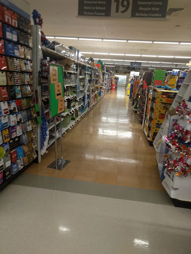 Grocery Store «Stop & Shop», reviews and photos, 40 Franklin Village Drive, Franklin, MA 02038, USA