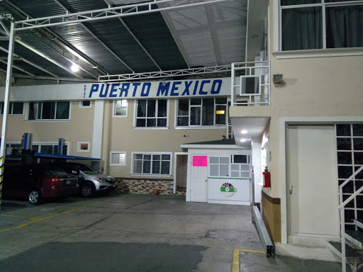 Hotel Puerto Mexico, Calle Puerto México 54, Peñón de los Baños, 15520 Ciudad de México, CDMX, México, Hotel de aeropuerto | Ciudad de México