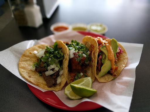 Mexican Restaurant «Arriba! Taqueria», reviews and photos, 2112 S Cleveland Ave, St Joseph, MI 49085, USA