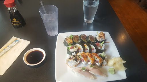 Restaurant «Yuki Japanese Restaurant», reviews and photos, 1337 NE Broadway St, Portland, OR 97232, USA