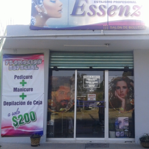 Salon de Belleza Essenz, Avenida México - Puebla 58, San Juan Cuautlancingo, Barrio del Calvario, San Juan Cuautlancingo, Pue., México, Salón de belleza | PUE