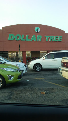Dollar Store «Dollar Tree», reviews and photos, 120 N Brookwood Ave, Hamilton, OH 45013, USA