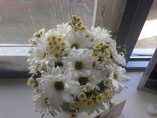 Florist «Flowers By Lorraine», reviews and photos, 541 Boston St, Lynn, MA 01905, USA