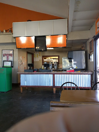 Restaurant «Goodwings», reviews and photos, 311 US-641, Camden, TN 38320, USA
