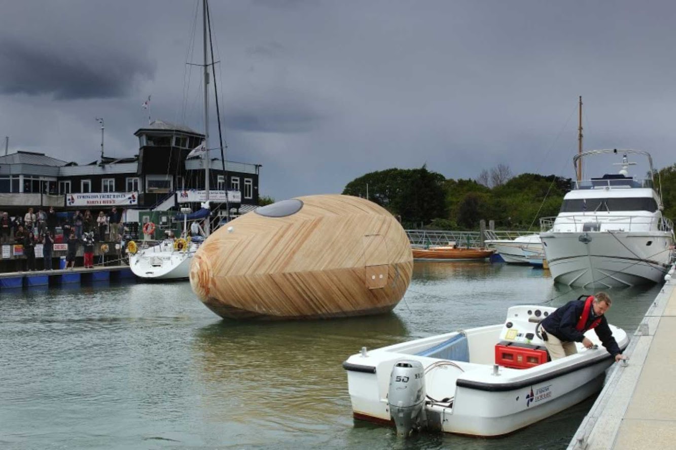 Exbury Egg by Stephen Turner