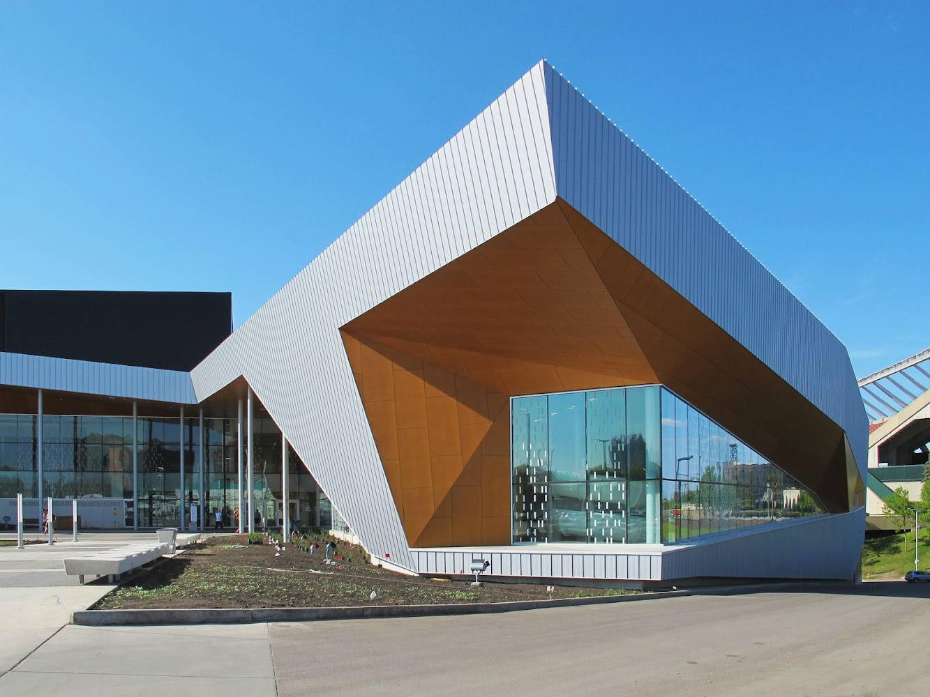Commonwealth Community Recreation Center by Mjma
