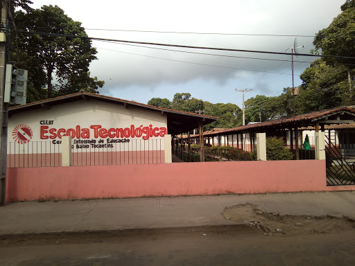 Centro Integrado de Educ do Baixo Tocantins, Av. Inácio Moura, 1.500 - Aldiea, Cametá - PA, 68400-000, Brasil, Escola, estado Pará