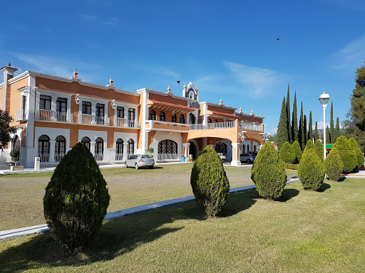 Hotel Royal Spa, Carretera Federal Mexico Laredo km. 205, San Pedro Zimapan, 42335 Zimapán, Hgo., México, Alojamiento en interiores | HGO