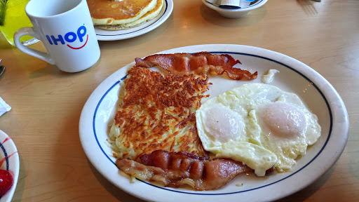 Restaurant «IHOP», reviews and photos, 11139 Washington Blvd, Whittier, CA 90606, USA