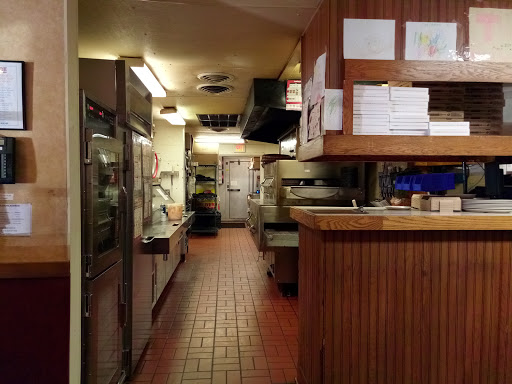 Pizza Restaurant «Pizza Hut», reviews and photos, 101 W Washington St, Bradford, PA 16701, USA