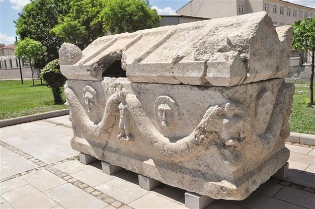 Ancient sarcophagus seized in northern Turkey Ancient sarcophagus seized in northern Turkey
