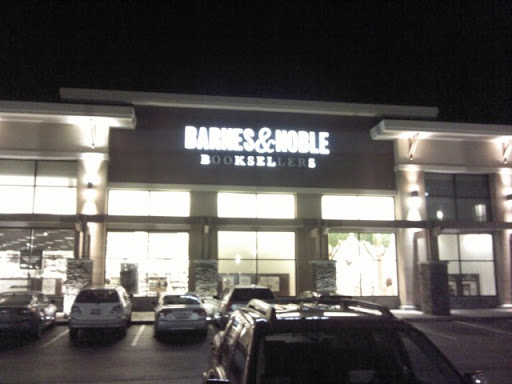 Book Store «Barnes & Noble», reviews and photos, 300 Andover Park W, Tukwila, WA 98188, USA