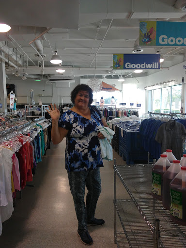 Thrift Store «Goodwill», reviews and photos, 17631 S Dixie Hwy, Palmetto Bay, FL 33157, USA