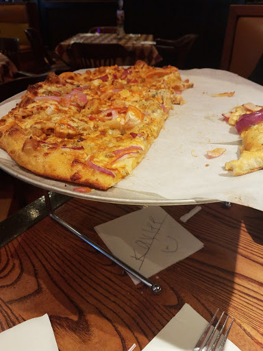 Restaurant «Uno Pizzeria & Grill», reviews and photos, 970 Paradise Rd, Swampscott, MA 01907, USA