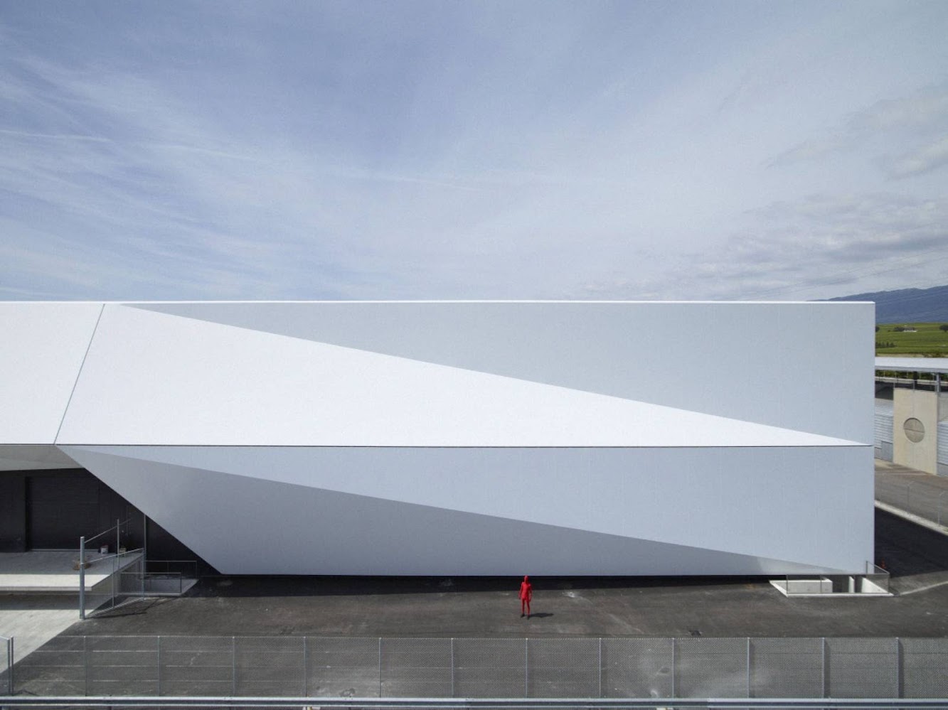 Icrc Logistics Complex by group8