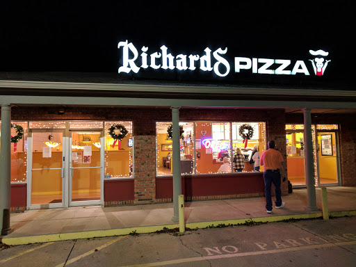 Italian Restaurant «Richards Pizza», reviews and photos, 855 W State St, Trenton, OH 45067, USA