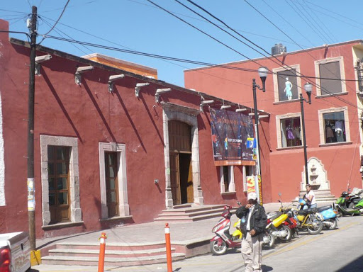 Casa de la Cultura de Jerecuaro Guanajuato., Fray Angel Juárez 7, Centro, 38540 Jerécuaro, Gto., México, Casa de la cultura | GTO