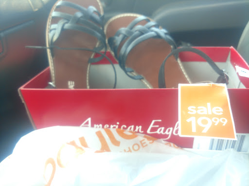 Shoe Store «Payless ShoeSource», reviews and photos, 9440 W Northern Ave, Glendale, AZ 85305, USA