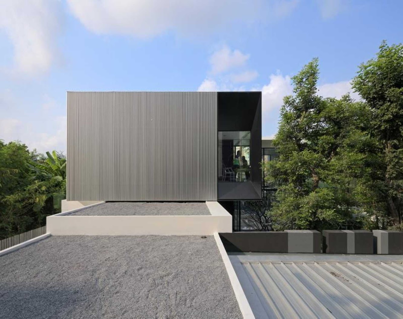 Ayutt and Associates design