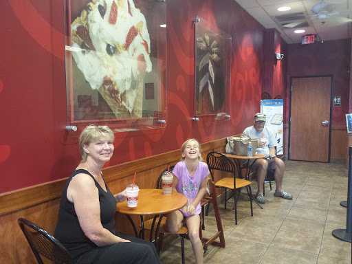 Ice Cream Shop «Cold Stone Creamery», reviews and photos, 10710 FL-54 #103, New Port Richey, FL 34655, USA