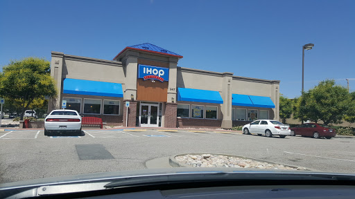Restaurant «IHOP», reviews and photos, 947 W Riverdale Rd, Riverdale, UT 84405, USA