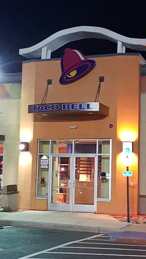Mexican Restaurant «Taco Bell», reviews and photos, 601 High St, Mt Holly, NJ 08060, USA