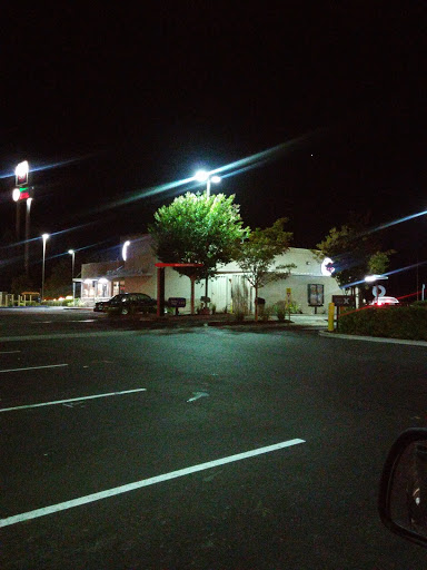 Fast Food Restaurant «Burger King», reviews and photos, 844 Willow Ave, Hercules, CA 94547, USA