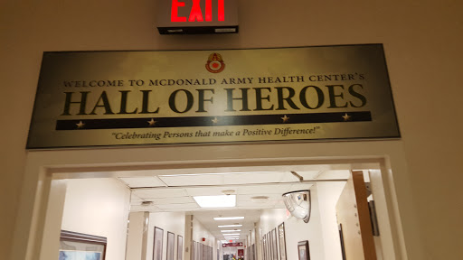 Hospital «McDonald Army Health Center», reviews and photos
