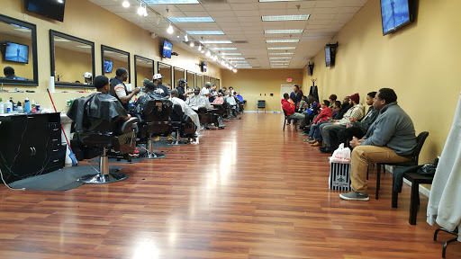 Barber Shop «Headquarters Barbershop», reviews and photos, 2700 Miamisburg Centerville Rd #1220, Dayton, OH 45459, USA