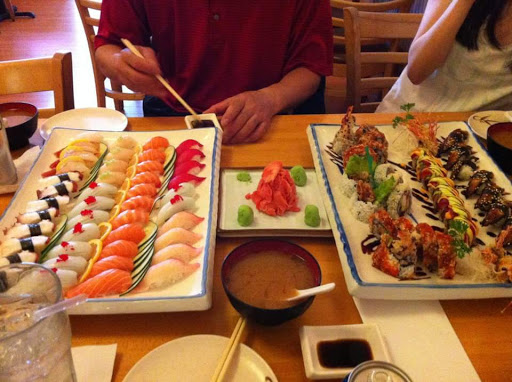 Sushi Restaurant «Aka Sushi Japanese Restaurant», reviews and photos, 10474 Bristow Center Dr, Bristow, VA 20136, USA