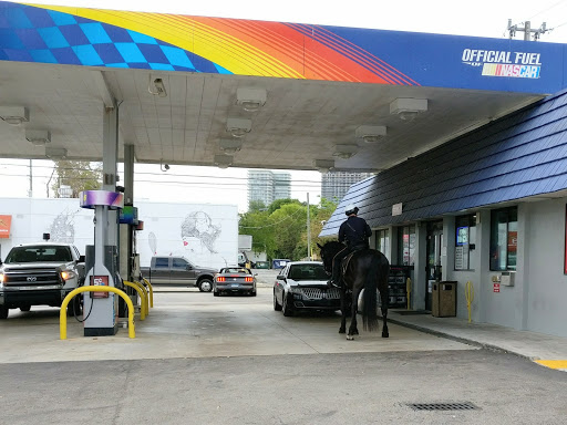 Gas Station «Sunoco Gas Station», reviews and photos, 200 NW 36th St, Miami, FL 33127, USA