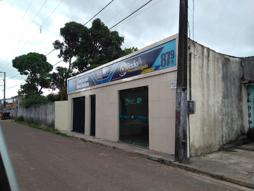 Rádio Pérola do Salgado Fm, Rua S Raimundo Vasconcelos, 1053 - Sol Nascente, Vigia - PA, 68780-000, Brasil, Entretenimento, estado Para