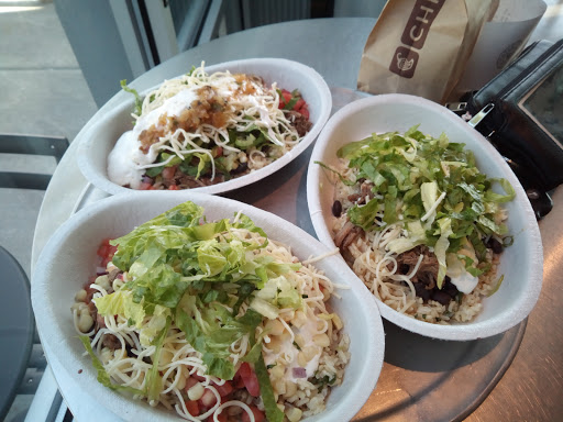 Mexican Restaurant «Chipotle Mexican Grill», reviews and photos, 1401 W North Ave, Melrose Park, IL 60160, USA
