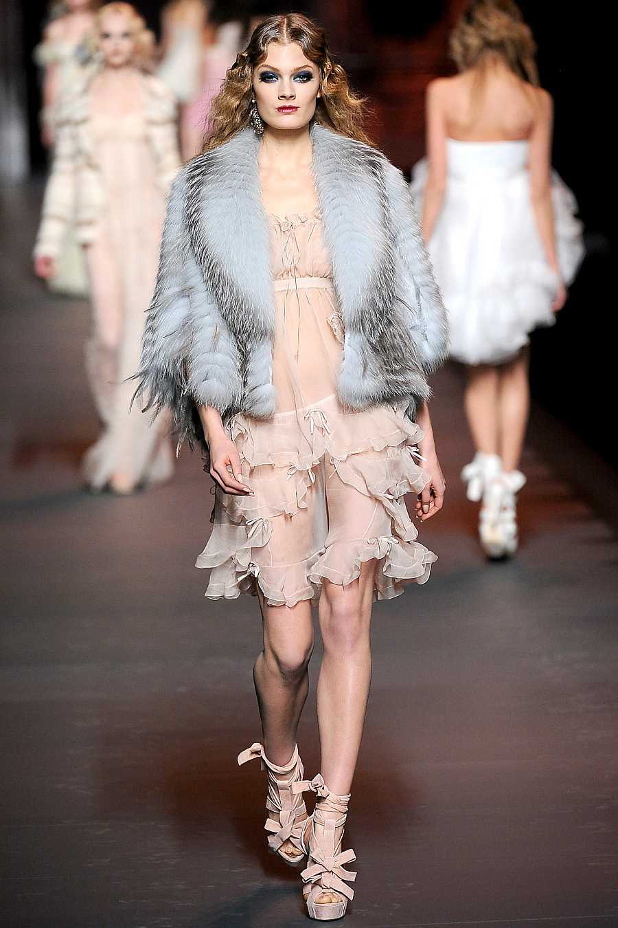Paris fashion week 2004 63 Paris fashion week 2004 62