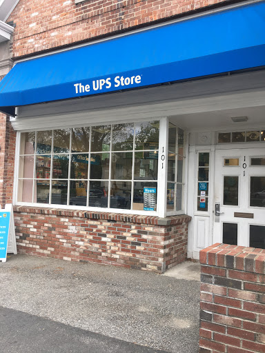 Shipping and Mailing Service «The UPS Store», reviews and photos, 101 Great Rd, Bedford, MA 01730, USA