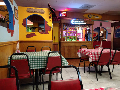 Restaurant «El Azteca Mexican Restaurant», reviews and photos, 525 E Mt Vernon Blvd, Mt Vernon, MO 65712, USA