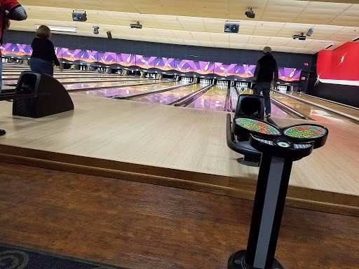 Bowling Alley «AMF Lynnhaven Lanes», reviews and photos, 2601 Lishelle Pl, Virginia Beach, VA 23452, USA