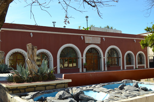 Museo De La Memoria Viva, Juárez 104, Las Flores, Bustamante, N.L., México, Museo | NL