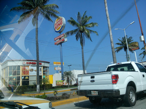 Burger King, 4ta Av. Sur prolong. Esq. Con calle las palomas, Cantarranas, 30797 Tapachula de Córdova y Ordoñez, Chis., México, Restaurante de comida rápida | CHIS