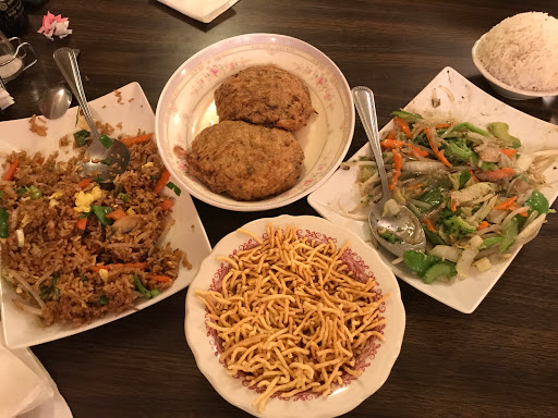 Chinese Restaurant «June Heng Restaurant», reviews and photos, 112 Barrington Rd, Streamwood, IL 60107, USA