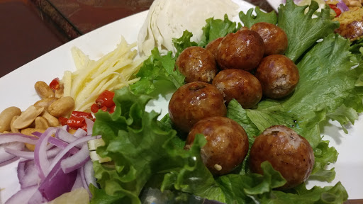 Southeast Asian Restaurant «Yummy Thai», reviews and photos, 6421 Riverside Dr #150, Irving, TX 75039, USA