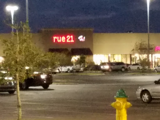 Clothing Store «rue21 - Closing in June», reviews and photos, 7328 US-19, Pinellas Park, FL 33781, USA