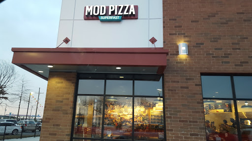 Pizza Restaurant «MOD Pizza», reviews and photos, 50670 Gratiot Ave, Chesterfield, MI 48051, USA